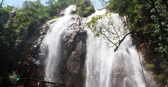 Recanto das Cachoeiras e suas lindas quedas dágua