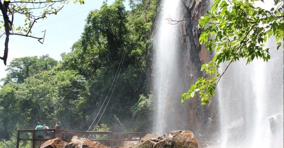 Recanto das Cachoeiras e suas lindas quedas dágua